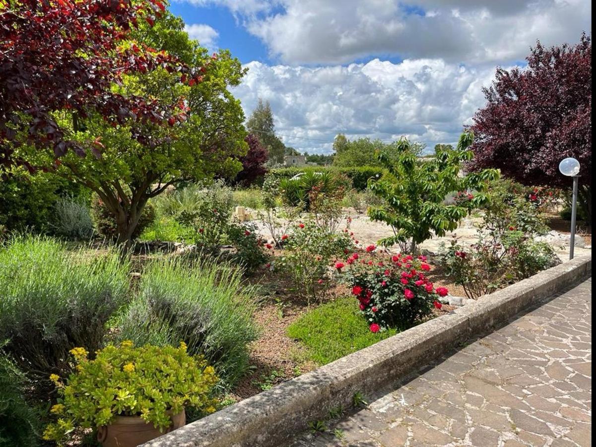 Case Vacanza E Camere In Villa Isabella Con Parcheggio Custodito E Wifi Gioia Del Colle Exterior foto