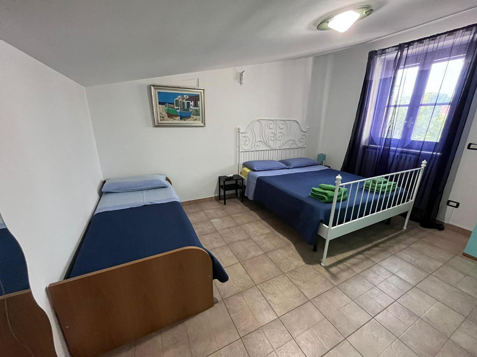 Case Vacanza E Camere In Villa Isabella Con Parcheggio Custodito E Wifi Gioia Del Colle Exterior foto